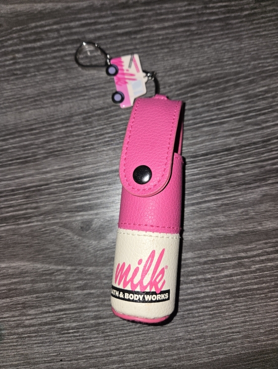 Bath & Body Works Accessories - Bath And Body Works Sanitizer Holder